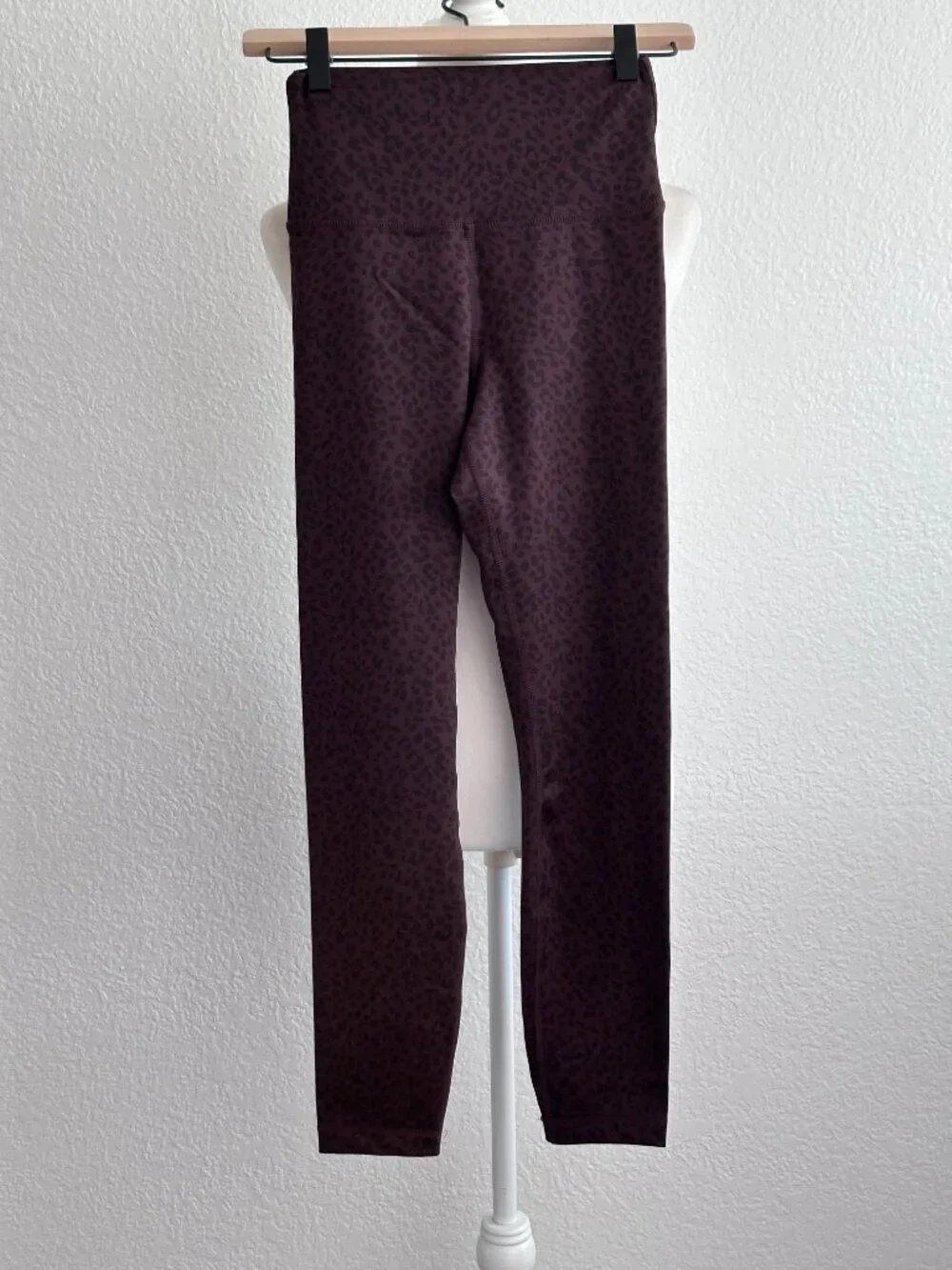 Balance Collection Leopard Print Leggings | High Waisted Burgundy | Size Small - Picture 2 of 6